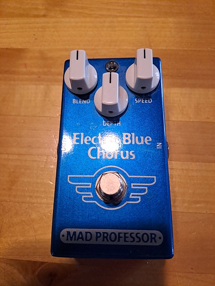 Mad Professor Electric Blue Chorus kitarapedaali | Tori