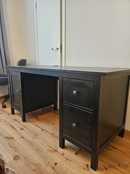 Ikea Hemnes Työpöytä