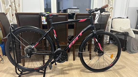 FELT QX 55 WOMEN'S HYBRID BIKE L BLACK/PINK
