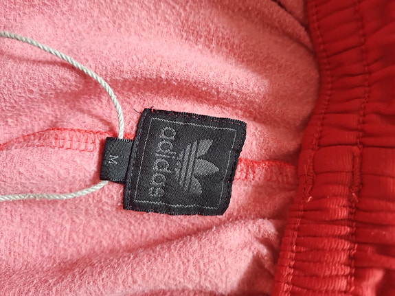 Adidas verkkarit M punainen L Sininen