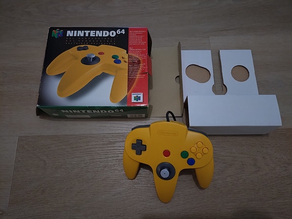 N64 peliohjain