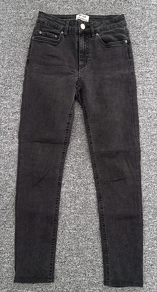 Acne Studios farkut