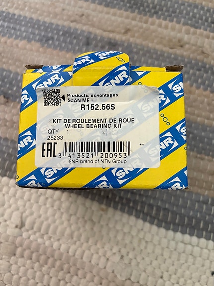 SNR R152.56S pyöränlaakerisarja – uusi (Ford Focus ym.)
