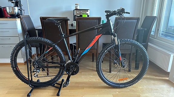 SERIOUS CYCLES MOUNTAIN BIKE 27.5" SIZE M