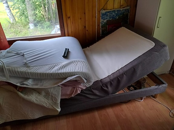 Moottorisänky 90 cm