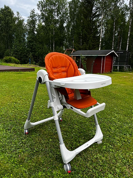 Monitoiminen syöttötuoli Peg Perego Prima Pappa Follow Me