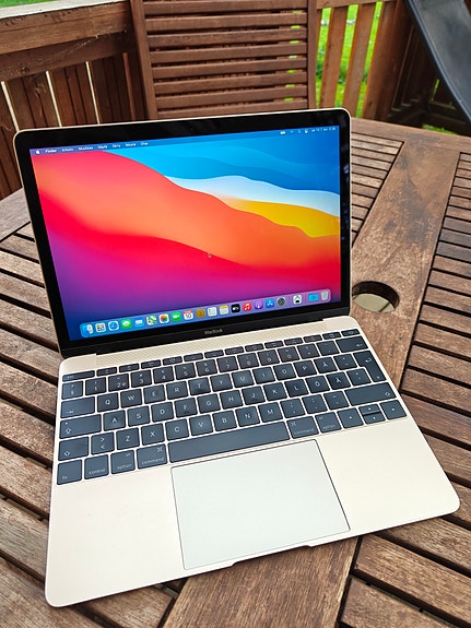 Apple MacBook 12" gold 8Gt/512Gt, akku uusittu