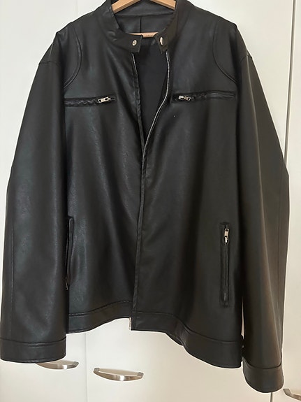 Keinonahkatakki 4xl / EU62