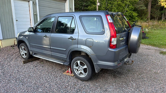 Varaosia Honda CRV 2006