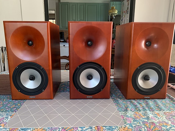 Amphion Argon Kaiuttimet. Myydään 3kpl ja ovat todella hienot!