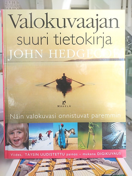 Valokuvaajan suuri tietokirja