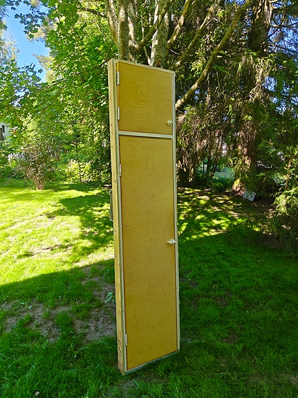 Kaapin ovet karmeineen