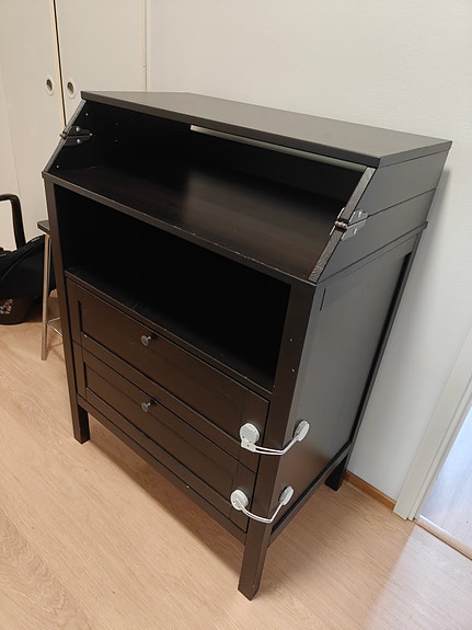 IKEA SUNDVIK hoitopöytä/lipasto