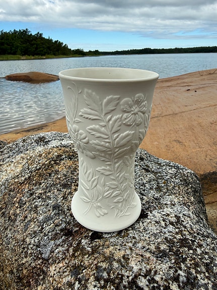 Arabia valkoinen Suvi-maljakko 14,5 cm