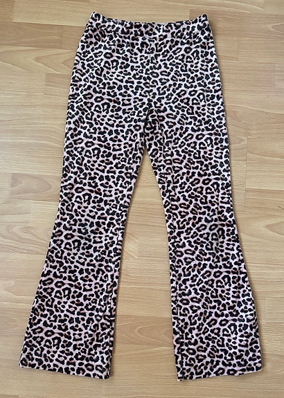 Lindexin leopardikuvioiset velourhousut 146 cm