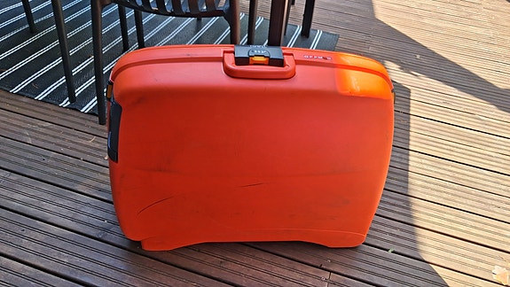 Travel matkalaukku