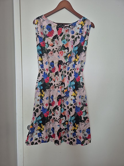 Uhana design mekko