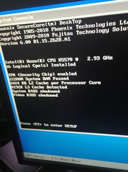 Fujitsu Siemens emolevy Intel Xeon X5570 -prosessoreilla + virtalähde