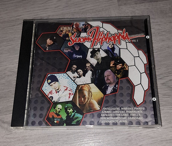 Suomihiphoppia VOL 1