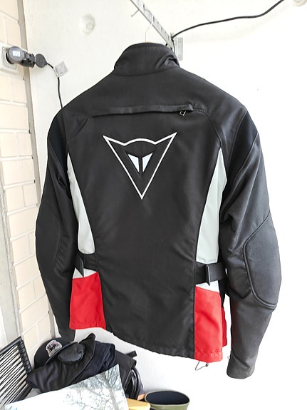 Dainese ajotakki koko 50