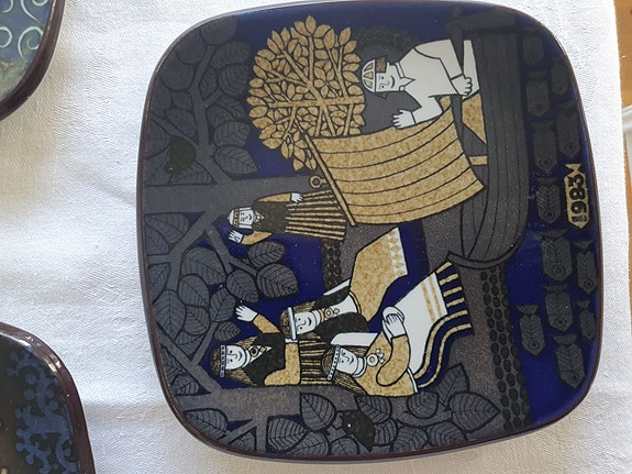 Arabia vuosilautaset Kalevala