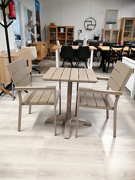Suvi Cafe parvekepöytä 60x60 cm + 2 kpl tuolia, beige