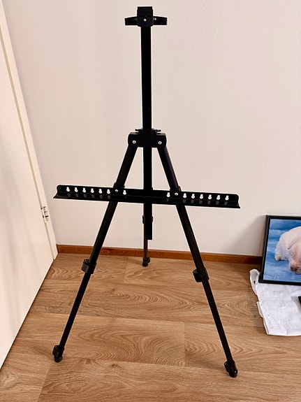 Tripod stand