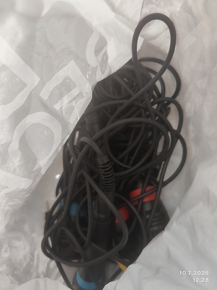 PlayStation SingStar langalliset mikit 4kpl + USB-vastaanottimet