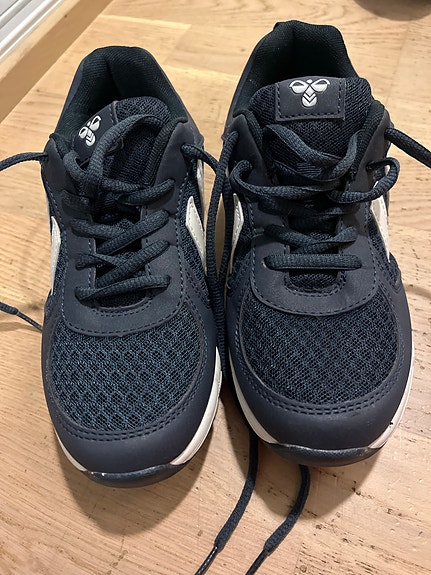 Hummel lenkkarit koko 34