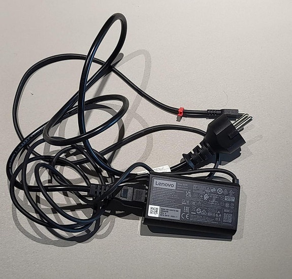 Lenovo - virtalähde