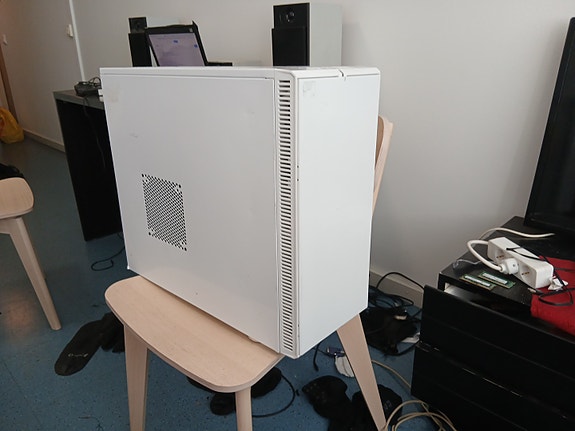 Fractal design define r4 artic white