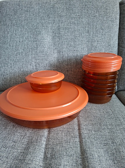 Tupperware kulho setti
