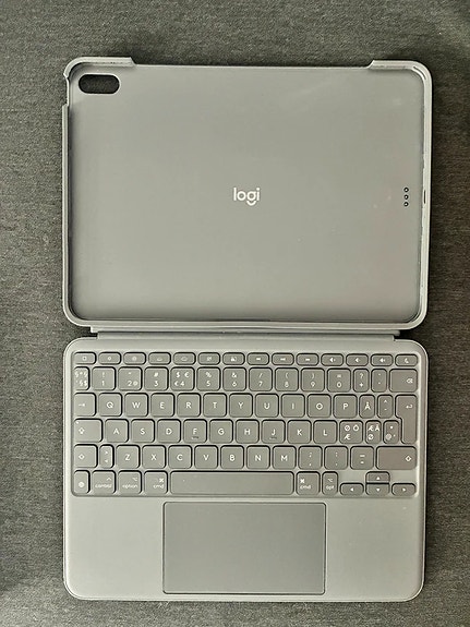 New Logitech Combo Touch iPad Air 11 (Unused)