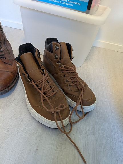 Miesten talvinilkkurit