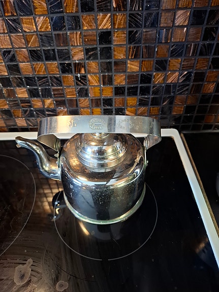 3/4 l kokoinen kupari nikkeli pinnoitus pannussa pannun merkki rothberg Oy turku