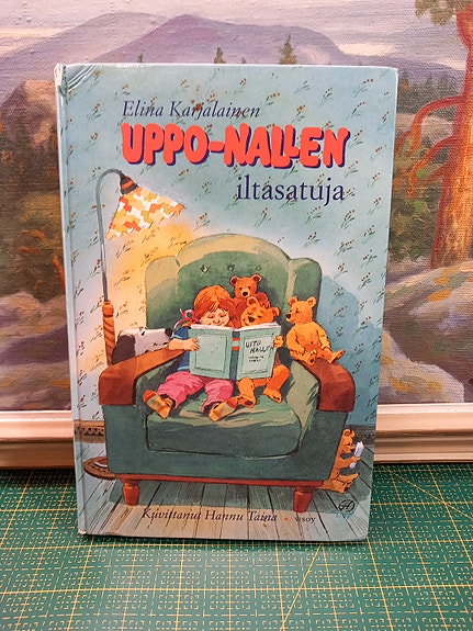 Elina Karjalainen Uppo-Nallen iltasatuja lastenkirja