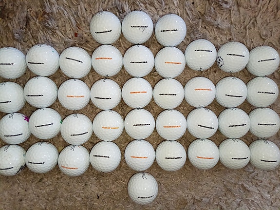 Titleist Velocity (40kpl)