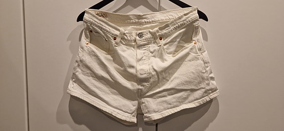 Levi's 501 farkkushortsit 32