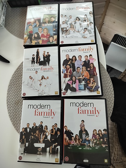 Moderni perhe DVD