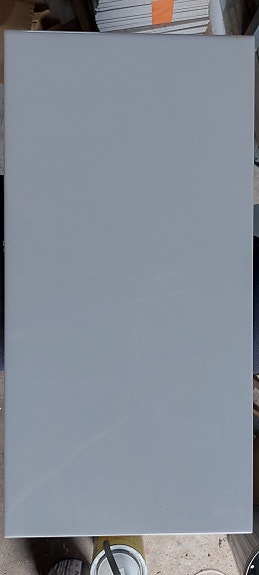 Valkoinen laatta 20x40