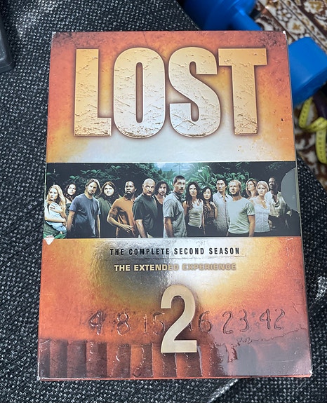 Lost kausi 2 DVD-boksi