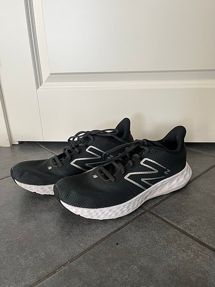 New balance kengät