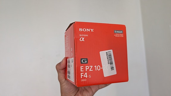 UUSI Sony E PZ 10-20mm f/4 G (käyttämätön)