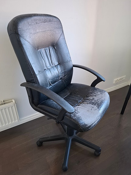 Työtuoli toimiva halvalla/annetaan.