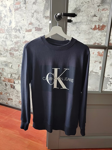 Calvin Klein crewneck