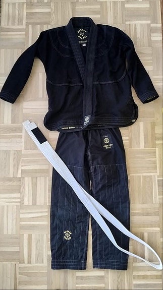 BJJ-puku koko 141-148 Macaco Branco
