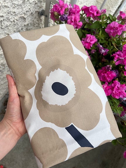 Marimekko Unikko kangas beige-valkoinen