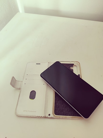 Vähän käytetty Samsung Galaxy A135G