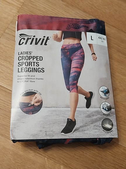 Naisten caprihousut/legginsit L UUDET