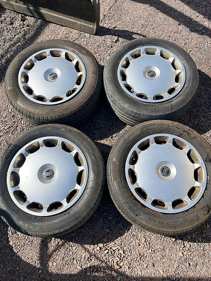5X108 KR 63,4 ET50 16X7J Volvo peltivanteet kesärenkailla